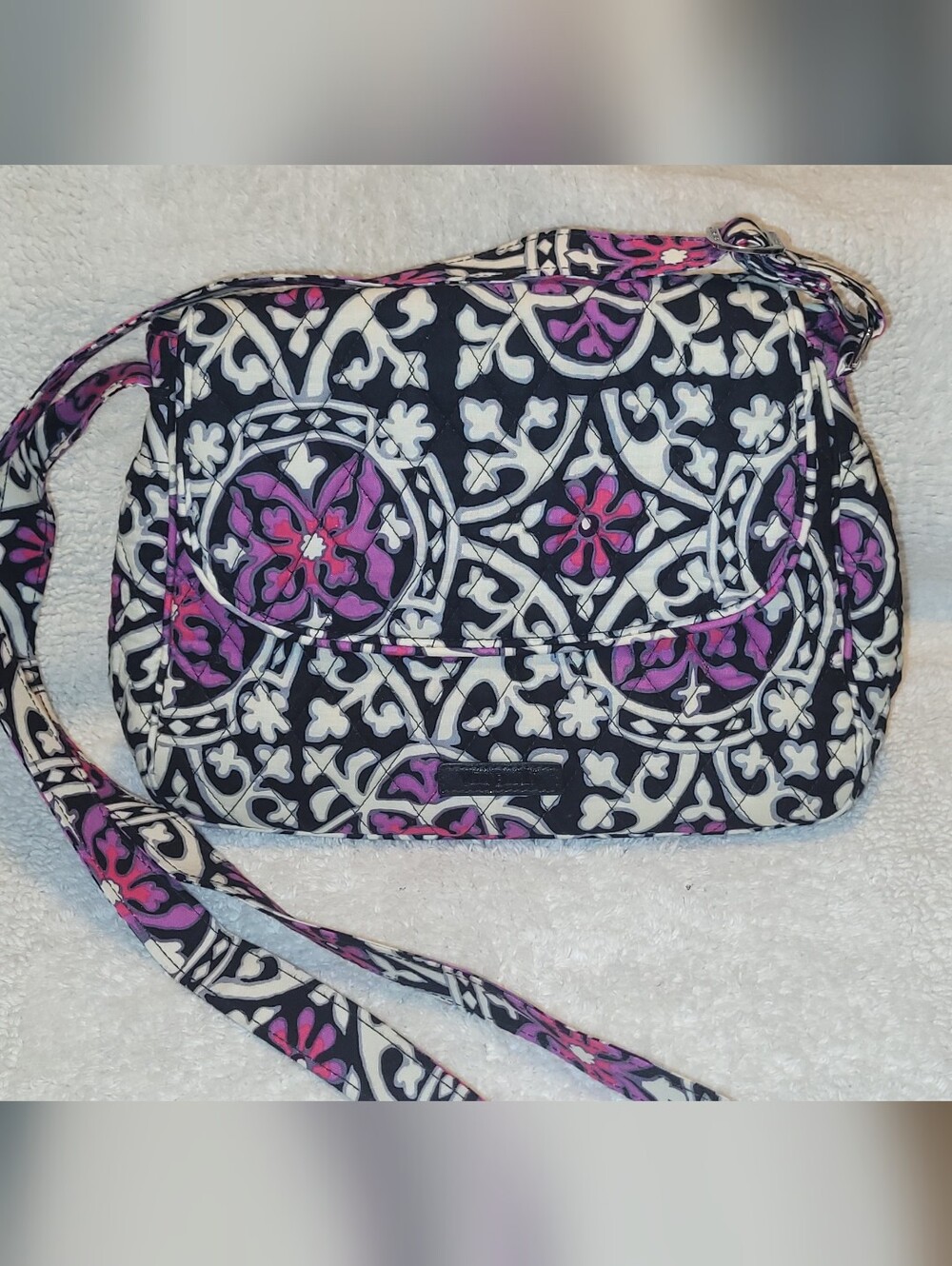 Quilted Pattern Crossbody Bag in Black and Purple